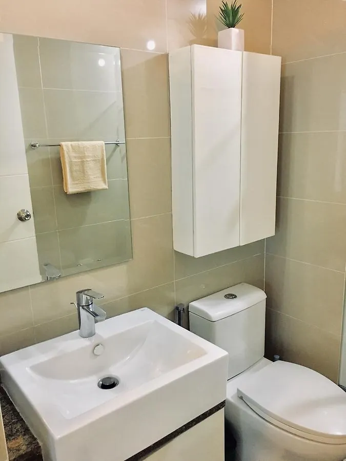 Transient Near Airport By Rqui Aparthotel Pasay
